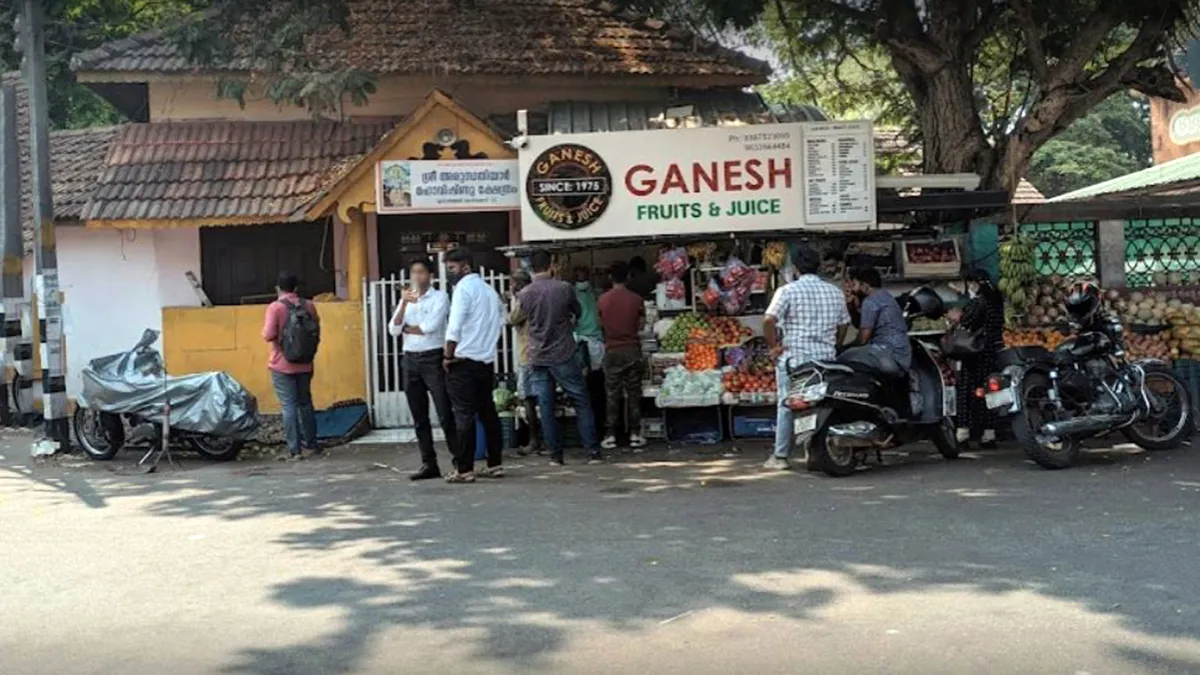 Savour the assorted mix of flavours Ganesh Juice shop offers