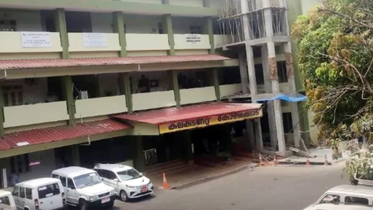 മാലിന്യമുക്ത കേരളം ക്യാമ്പയിന്റെ ഭാഗമായി സിവില് സ്റ്റേഷനും പരിസരവും ശുചീകരണം