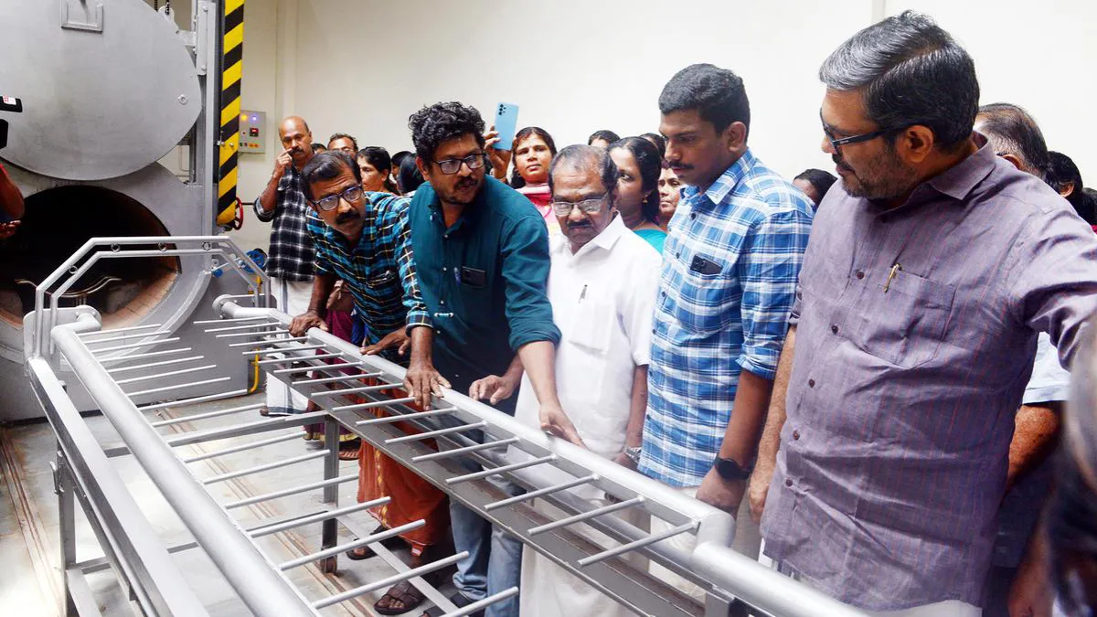 ദക്ഷിണേന്ത്യയിലെ ആദ്യത്തെ ഭൂഗർഭ ശ്മശാനമെന്ന് അവകാശപ്പെടുന്ന പ്രശാന്തി ഗാർഡൻ കോഴിക്കോട് ഉള്ളിയേരിയിൽ ആരംഭിച്ചു