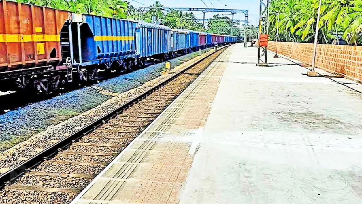 കടലുണ്ടി റെയിൽവേ സ്റ്റേഷനിൽ പുതിയ ഹൈ ലവൽ പ്ലാറ്റ്ഫോം