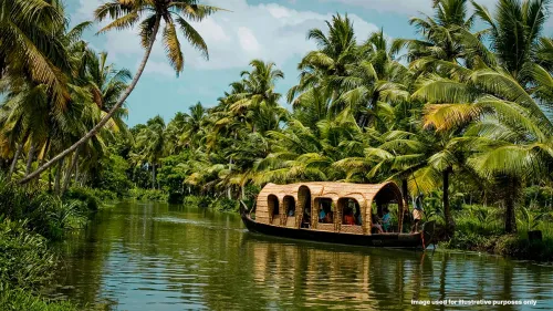 കേരള ടൂറിസം അതിൻ്റെ സുവനീർ നെറ്റ്‌വർക്ക് പ്രോജക്റ്റ് ശക്തിപ്പെടുത്താൻ ലക്ഷ്യമിട്ട് സുവനീർ ചലഞ്ചിനെ പുതുക്കി 
