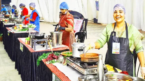 സ്കൂൾ ഉച്ചഭക്ഷണ മെനുവിൽ ഇനി മുതൽ പുതുമയാർന്ന രുചിക്കൂട്ടുകൾ പാചകത്തൊഴിലാളികളുടെ പങ്കാളിത്തത്തോടെ
