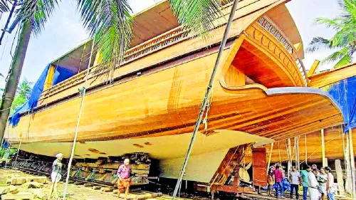ഖത്തറിന്റെ വിനോദ സഞ്ചാരത്തിന് ബേപ്പൂരിന്റെ ആഡംബര ഉരു, 3.2 കോടി ചെലവിൽ
