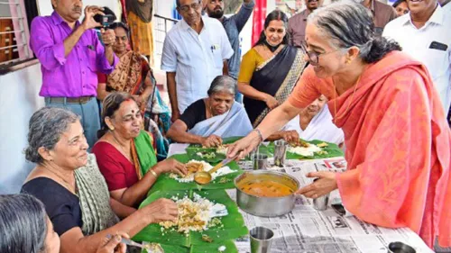 ഒറ്റപ്പെടലിനെ അകറ്റാൻ ഒന്നിച്ചവർ 'പകൽവീടിനെ' ആഘോഷമാക്കി 