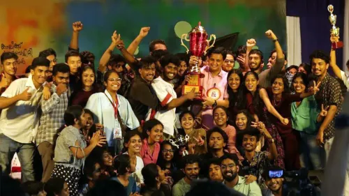 'റോസ ബിയാങ്ക'യിൽ ദേവഗിരി സെന്റ് ജോസഫ് കോളേജ് ഓവറോൾ ചാമ്പ്യന്മാരായി