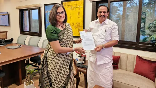 ബെംഗളൂരു-കണ്ണൂർ എക്‌സ്പ്രസ് കോഴിക്കോട്ടേക്ക് നീട്ടുന്നത് പരിഗണനയിൽ 