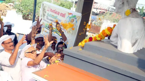 കോഴിക്കോട് ജില്ലയിൽ രക്തസാക്ഷി ദിനം ആചരിച്ചു