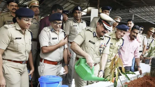 സംസ്ഥാന പൊലീസ് മേധാവി വെള്ളിയാഴ്ച കോഴിക്കോട് വനിതാ പൊലീസ് സ്റ്റേഷന്റെ സുവർണ ജൂബിലി ആഘോഷങ്ങളിൽ പങ്കുചേർന്നു 