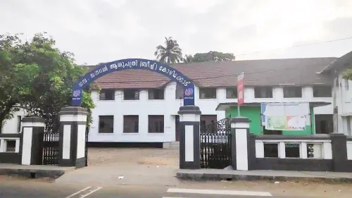 ബീച്ച് ജനറൽ ആശുപത്രിക്ക് ഇരട്ട അംഗീകാരം; മികച്ച ചികിത്സാസംവിധാനം, ഒപ്പം പരിസ്ഥിതിസൗഹൃദമായ അന്തരീക്ഷവും