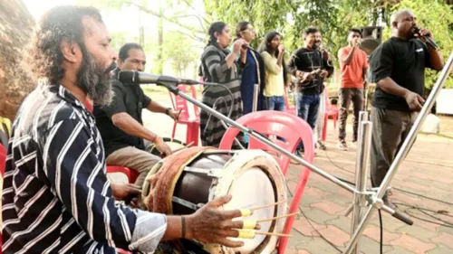 മാനാഞ്ചിറ സ്‌ക്വയർ ഓപ്പൺ സ്‌റ്റേജിൽ സർഗ കൂട്ടായ്‌മ  സംഘടിപ്പിച്ചു