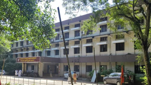 ഫാൽക്കെ ഫിലിം സൊസൈറ്റിയുടെ ചലച്ചിത്രസഞ്ചാരം ഉദ്ഘാടനംചെയ്തു
