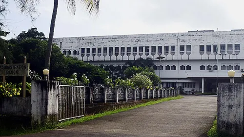നാക് സംഘം മൂന്ന് ദിവസത്തെ സന്ദർശനത്തിനായി കാലിക്കറ്റ് സർവകലാശാലയിൽ