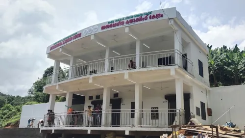 കോഴിക്കോട് പുലിക്കയത്ത് പുതുതായി നിർമിച്ച അന്താരാഷ്ട്ര കയാക്കിംഗ് സെന്റർ ഞായറാഴ്ച ഉദ്ഘാടനം ചെയ്യും