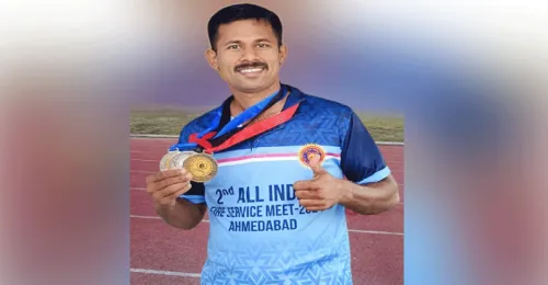 ദേ​ശീ​യ ഫ​യ​ർ സ​ർ​വി​സ് സ്പോ​ർ​ട്സ്  മീ​റ്റി​ൽ കേ​ര​ള​ത്തി​നു​വേ​ണ്ടി മി​ക​ച്ച പ്ര​ക​ട​നം കാ​ഴ്ച​വെ​ച്ച് മു​ക്കം ഫ​യ​ർ സ്റ്റേ​ഷ​ൻ ഓ​ഫി​സ​ർ