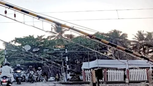 വെ​ള്ള​യി​ൽ-​പ​ണി​ക്ക​ർ റോ​ഡ് അ​ടി​പ്പാ​ത നി​ർ​മാ​ണ​ത്തി​ന്‍റെ ത​റ​ക്ക​ല്ലി​ട​ൽ പ്ര​ധാ​ന​മ​ന്ത്രി ഓ​ൺ​ലൈ​നാ​യി നി​ർ​വ​ഹി​ച്ചു
