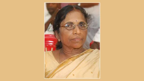 എഴുത്തുകാരി പി.വത്സലയെ  സംസ്ഥാന ബഹുമതികളോടെ  വെള്ളിയാഴ്ച സംസ്‌കരിച്ചു