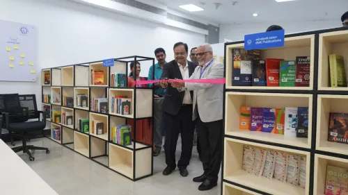കോഴിക്കോട് അന്താരാഷ്ട്ര വിമാനത്താവളത്തിൽ സൗജന്യ വായന വിശ്രമമുറി തിങ്കളാഴ്ച ആരംഭിച്ചു