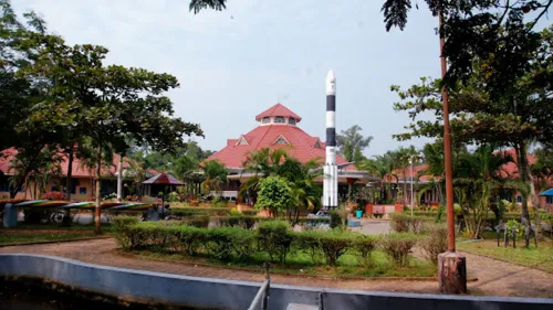 ഞായറാഴ്ചകളിൽ പൊതുജനങ്ങൾക്ക് സൗജന്യ ആകാശ നിരീക്ഷണത്തിന് സൗകര്യം 
