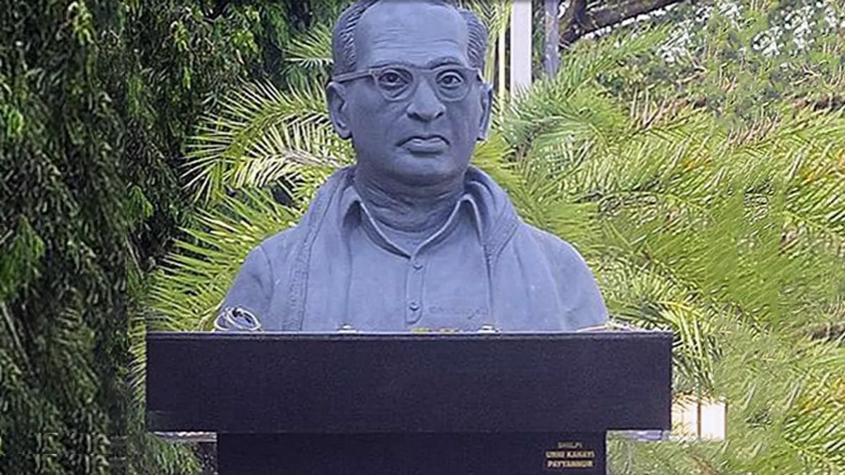 Kozhikode medical college hospital gets a bust of A.R. Menon